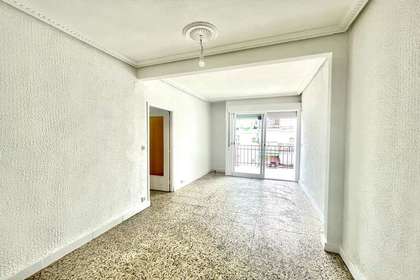 Flat for sale in Centro, Parla, Madrid. 
